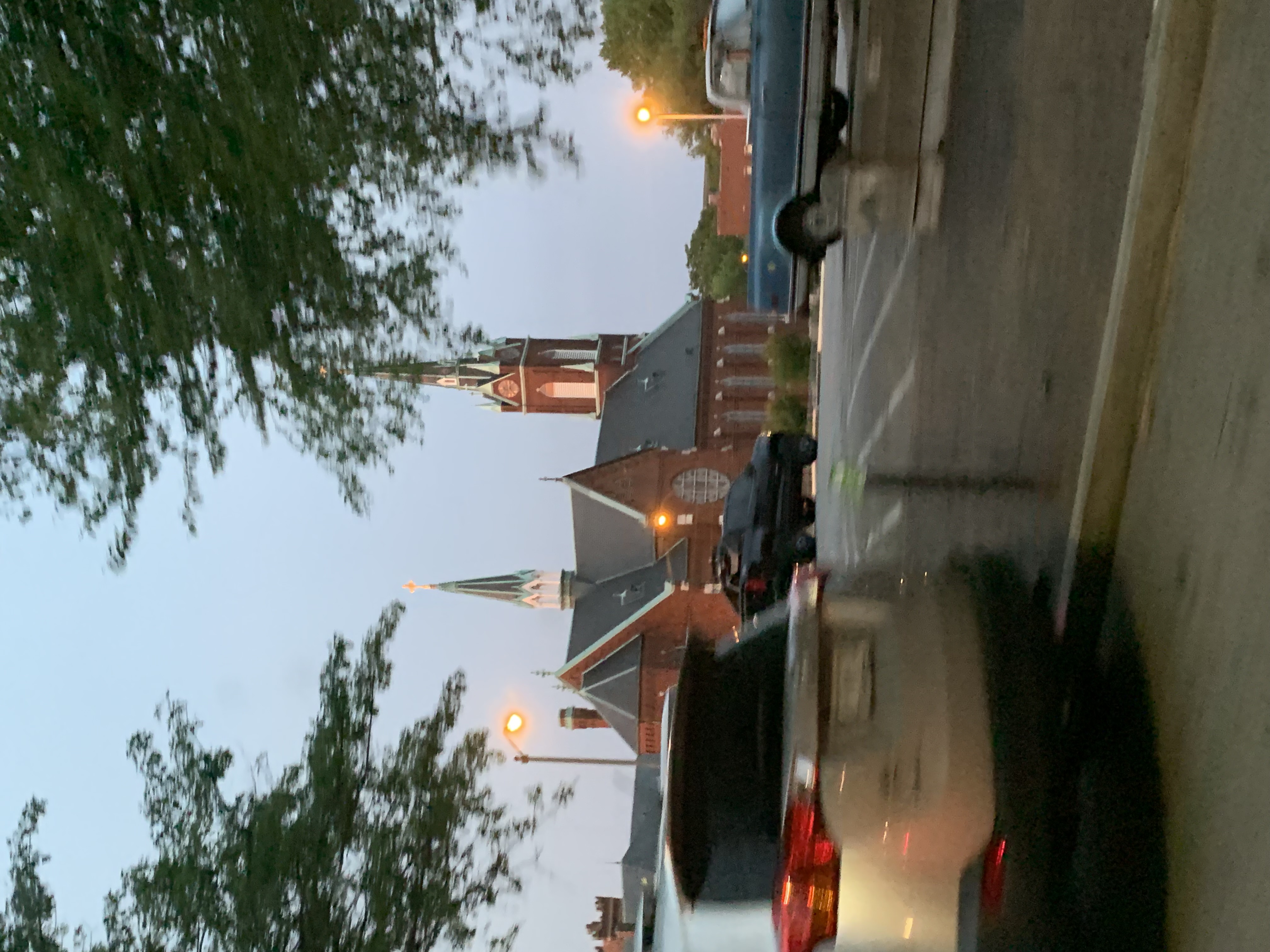 ./2022/06 - St Louis/02 - Day 2/20220522-202443668.JPG